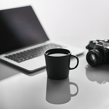 日韩17c：穿越千年的风雅在你身上